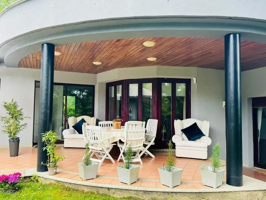 Casa Rural Y Moderna Hondarribia 0*,  España